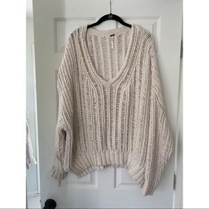 FREE PEOPLE Oversized Knit Sweater in Off-White